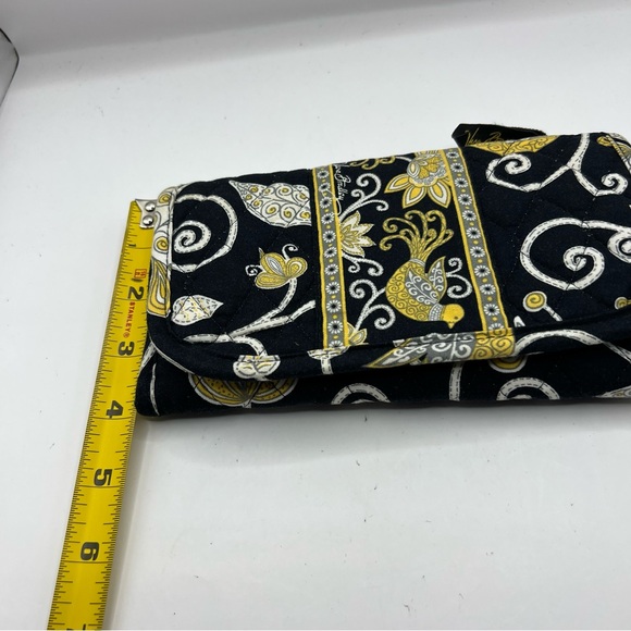 NWOT Vera Bradley Large Trifold Quilted Wallet Retired Yellow Bird Vintage 8x4" - Picture 13 of 13